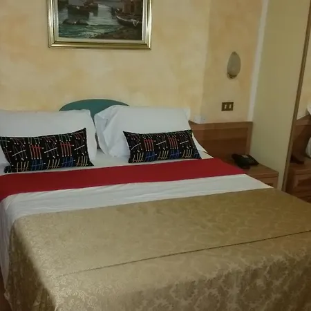 Hotel Chopin *